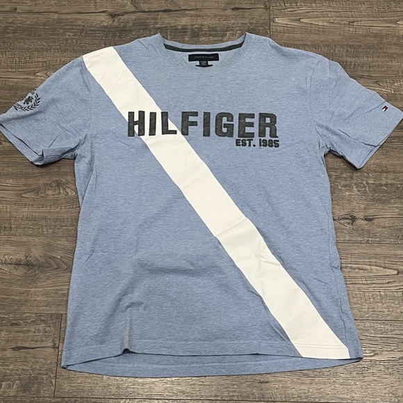 TOMMY HILFIGER MENS SHORT SLEEVE T SHIRT SIZE XL - Picture 1 of 6